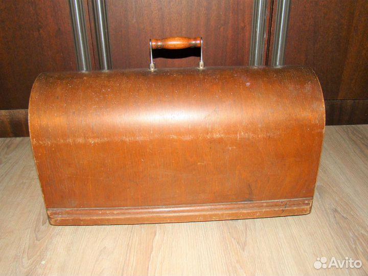 Крышка для швейной машинки