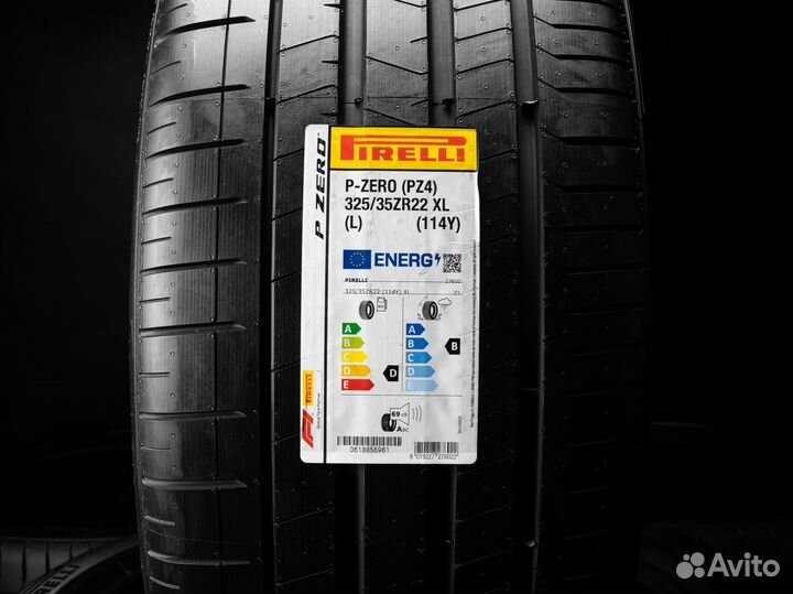 Pirelli P Zero PZ4 325/35 R22 и 285/40 R22 114Y