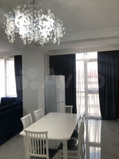 2-к. квартира, 75 м², 6/17 эт.