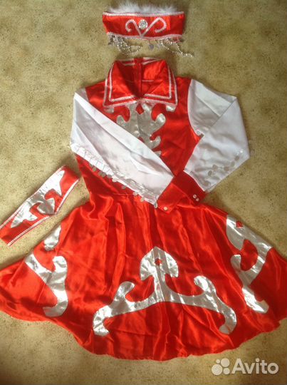 Народный танцевальный костюм для взрослых