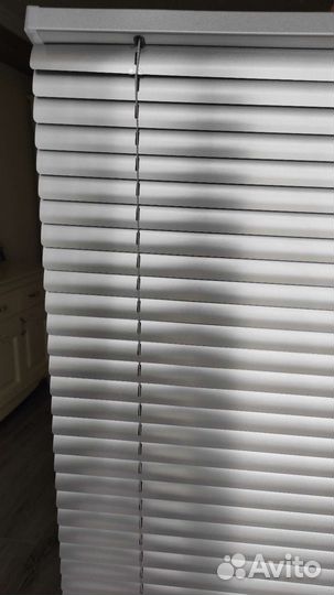 Жалюзи горизонтальные алюминиевые