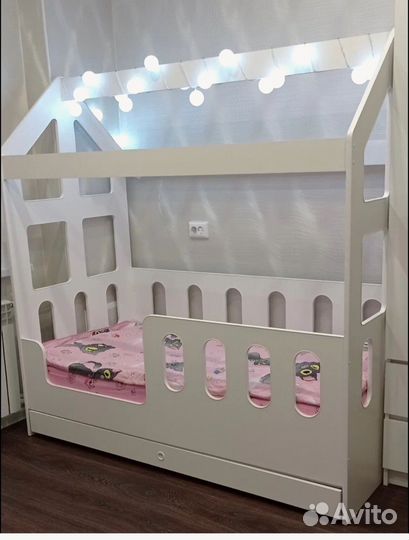 Детская кровать от 3 лет с матрасом