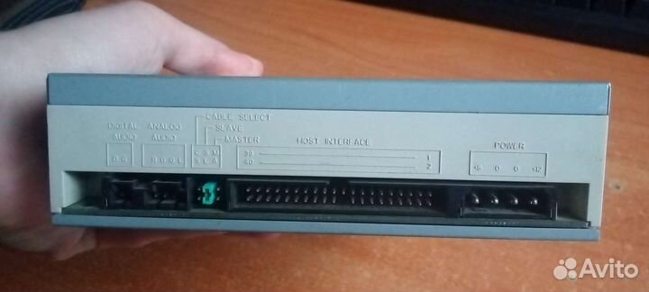 Дисковод Sony, CD-R/RW/DVD-ROM
