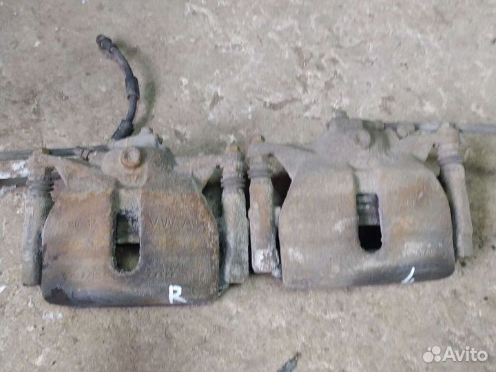 Суппорт тормозной передний skoda octavia a7 1.2 TS