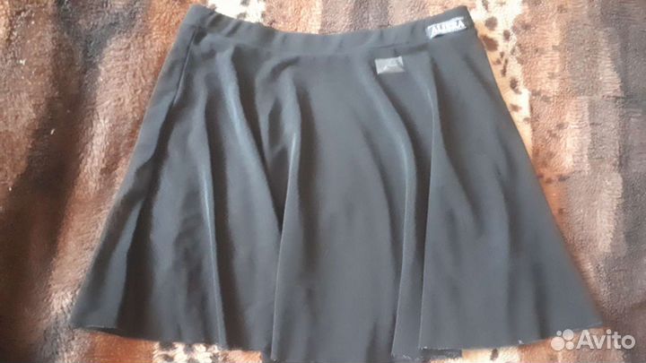 Купальник гимнастический с юбкой