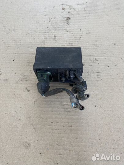 Реле свечей накала Peugeot 605