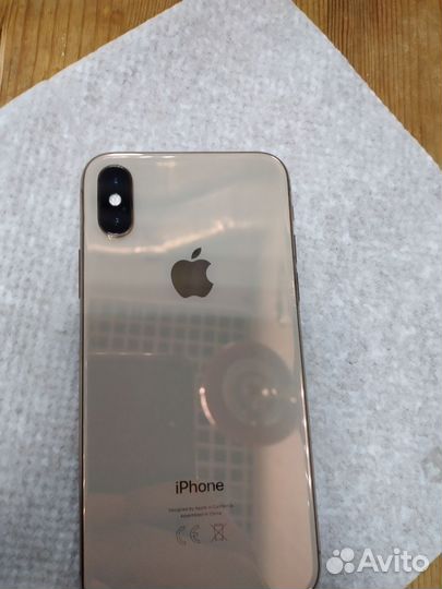 iPhone Xs, 64 ГБ