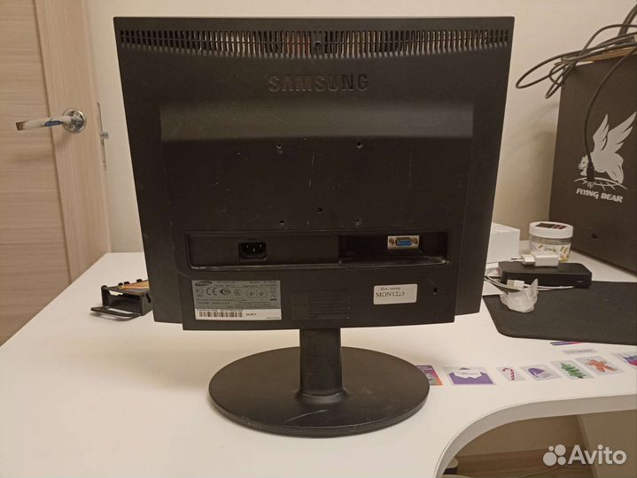 Монитор Samsung SyncMaster E1720 NR