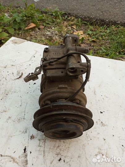 Компрессор кондиционера toyota hiace