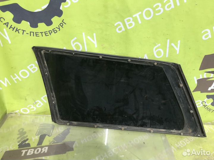 Стекло кузовное глухое заднее правое Vw Passat B3