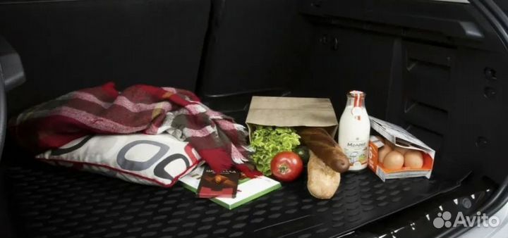 Коврик в багажник Toyota Venza 2013 пластик