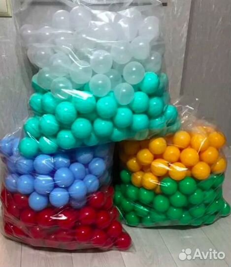 Мячики пластиковые для сухих бассейнов
