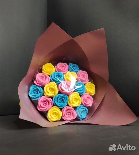 Розы из Настощего Шоколада - 19 шт в Букете