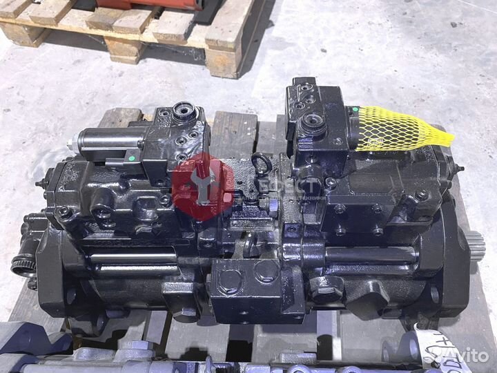 Основной насос Kobelco SK350-8 K5V140DTP