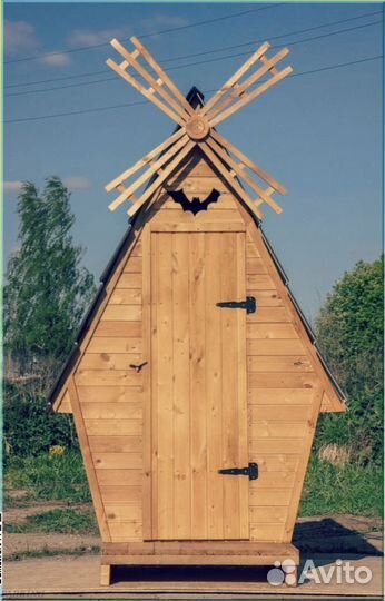 Дачный туалет с декором ERR