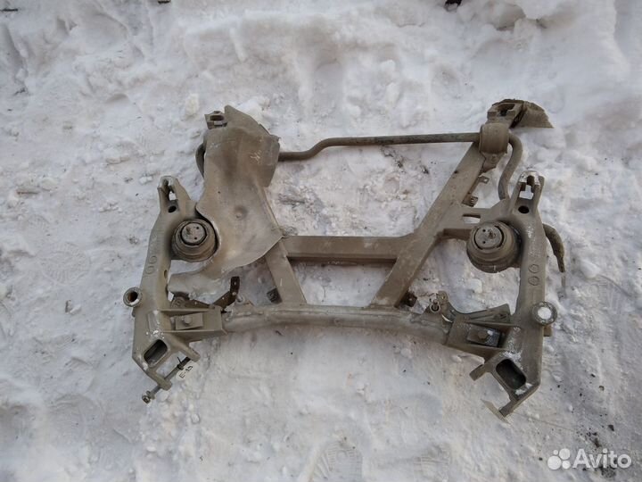 Балка подмоторная BMW 5 E39