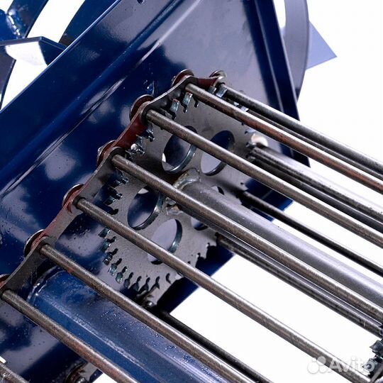 Картофелекопалка Нева