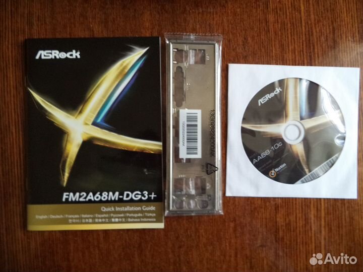 Материнская плата с процессором и памятью