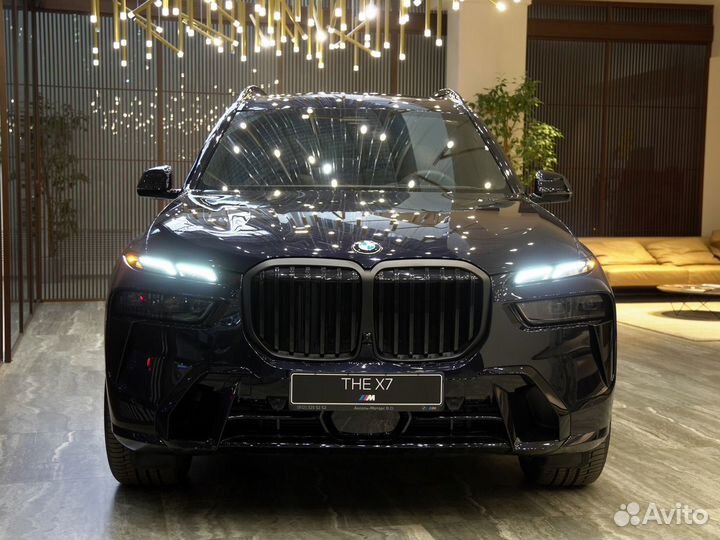 BMW X7 3.0 AT, 2022, 30 км