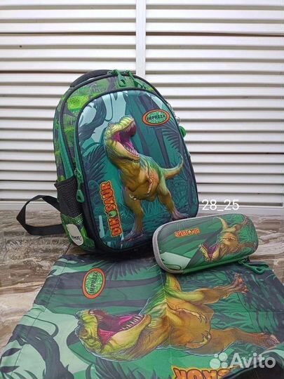 Рюкзак школьный для мальчика новый