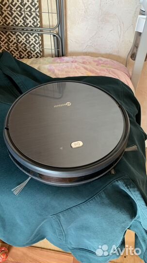 Робот пылесос