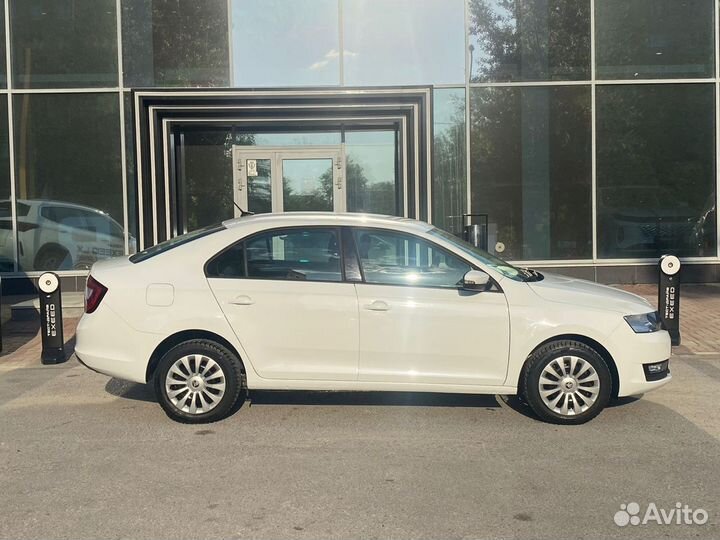 Skoda Rapid 1.6 AT, 2019, 51 800 км