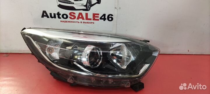 Фара передняя правая Renault Kaptur