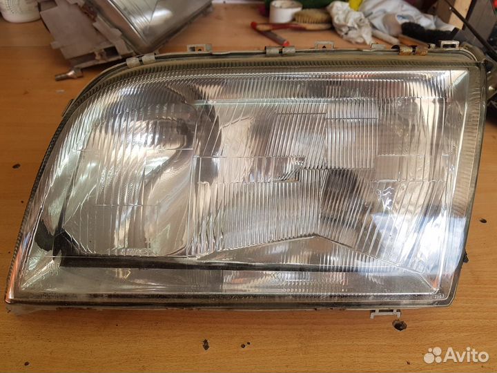 Фара передняя левая Mercedes S w140