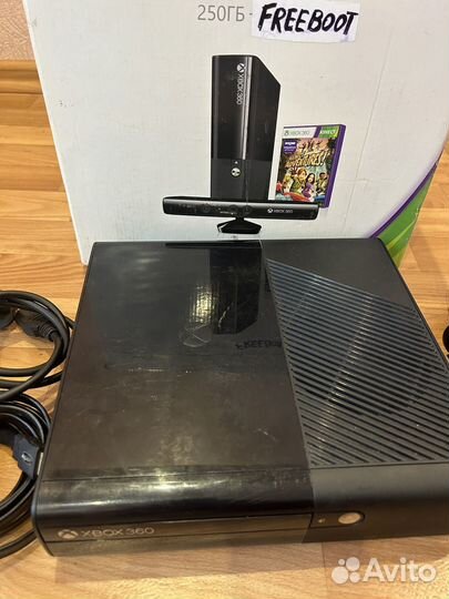 Xbox 360 E 500gb FreeBoot