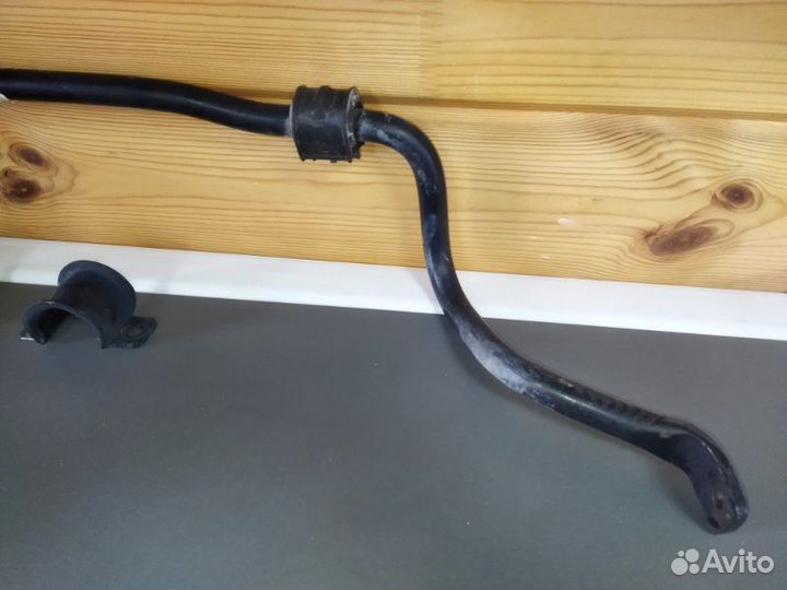 Стабилизатор передний Ford Kuga ufda 2012