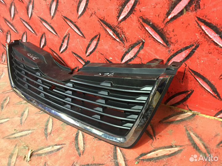 Решетка радиатора нижняя часть Subaru Forester S14