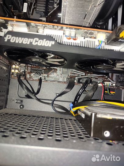 Видеокарта AMD RX 5500XT