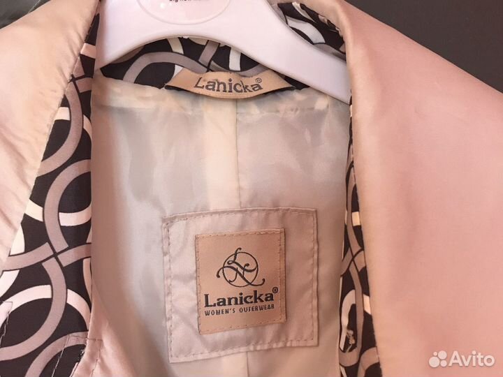 Плащ женский lanicka