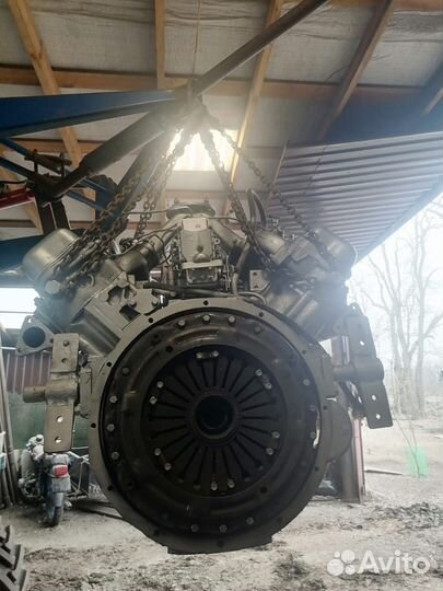 Двигатель т150