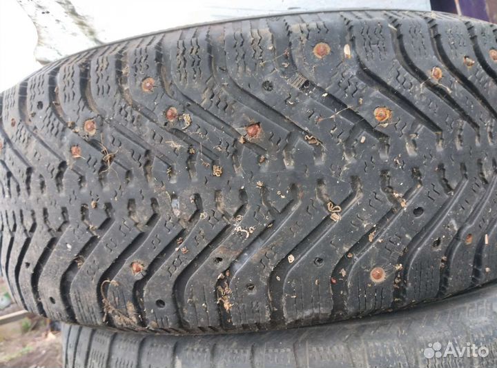 Bridgestone B330 215/65 R16 33D