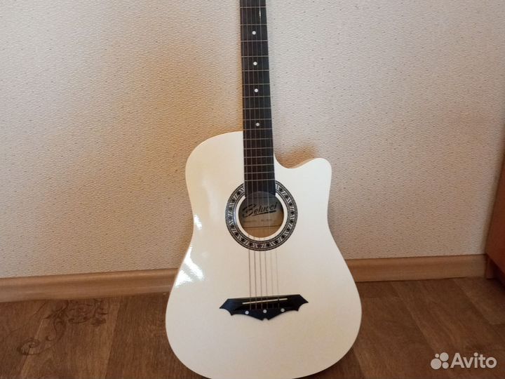 Акустическая гитара belucci