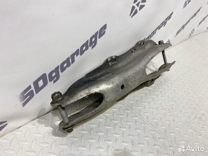 Рычаг подвески нижний задний правый Mercedes