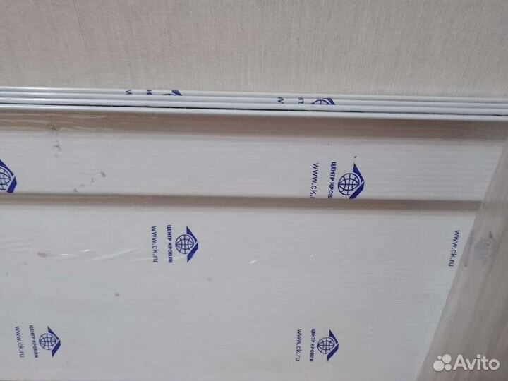 Козырек (верхний отлив на балкон )