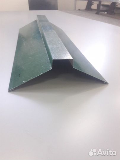 Конек кровельный