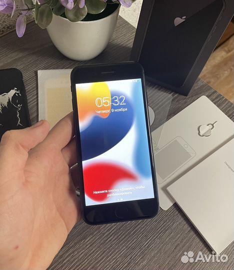 iPhone 8, 256 ГБ