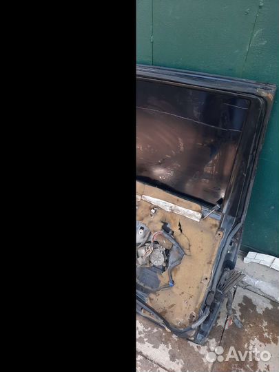 Дверь mercedes w140