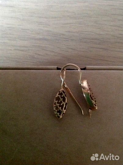 Золотые винтажные серьги 