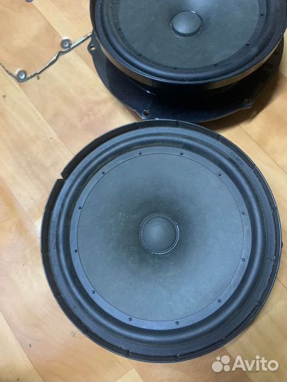 Динамики volkswagen jetta5