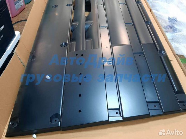 Капот Даф 105 оригинал