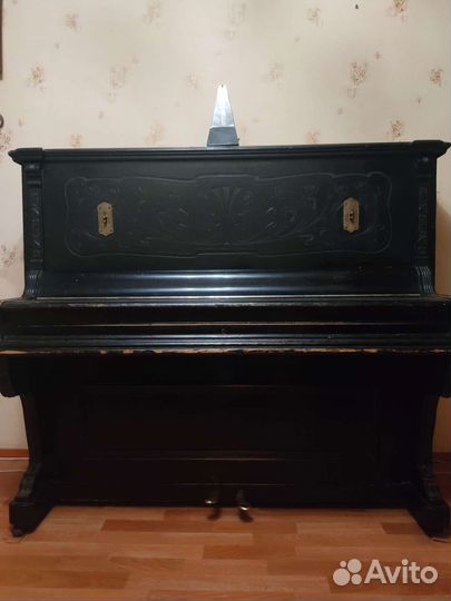 Пианино старинное
