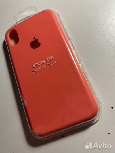Чехлы на iPhone XR