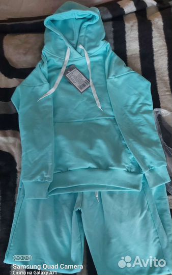 Спортивный костюм женский новый 44