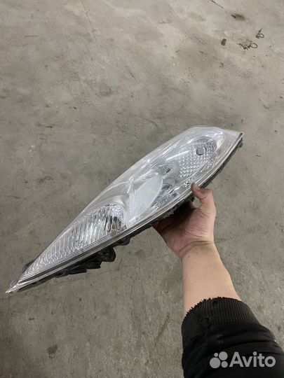 Фара левая nissan juke