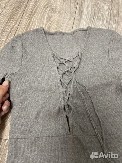 Платье в рубчик плотное 42