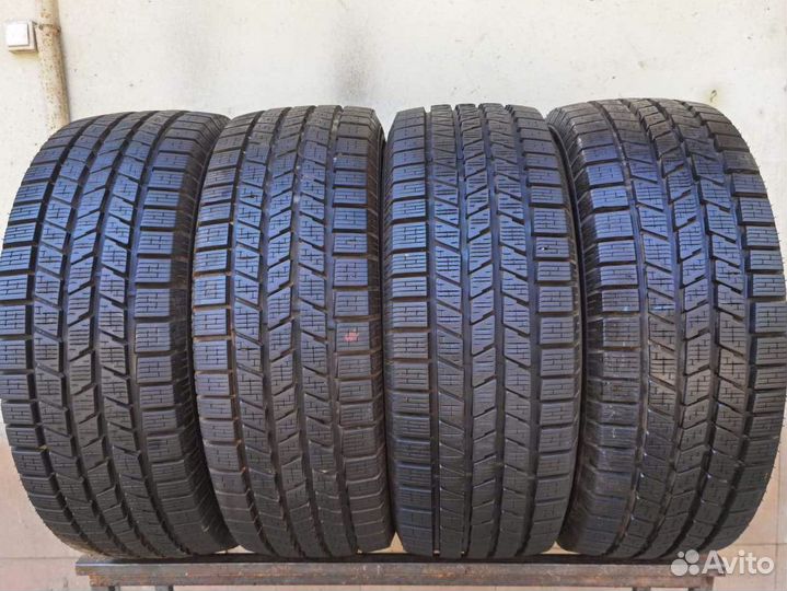 Pirelli Scorpion Ice&Snow 235/55 R18 104H